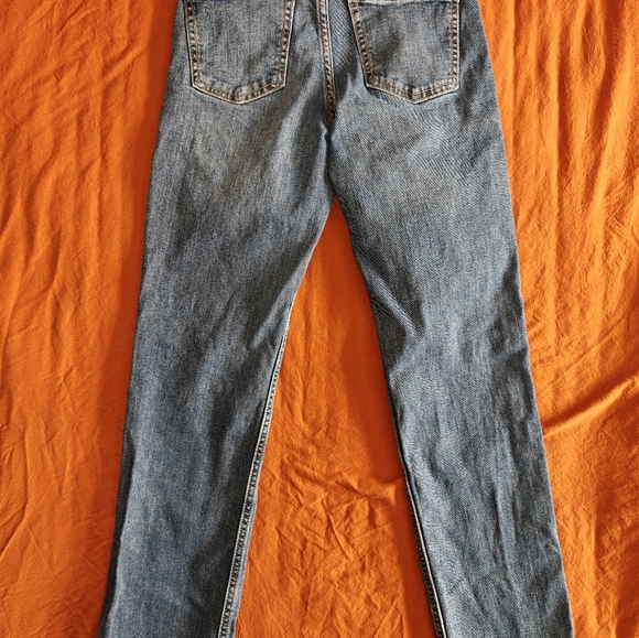 Thereabouts - Picture 2 of 3